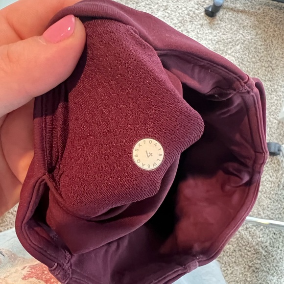 Lululemon limited edition wonder under leggings 23 inch - Picture 2 of 7